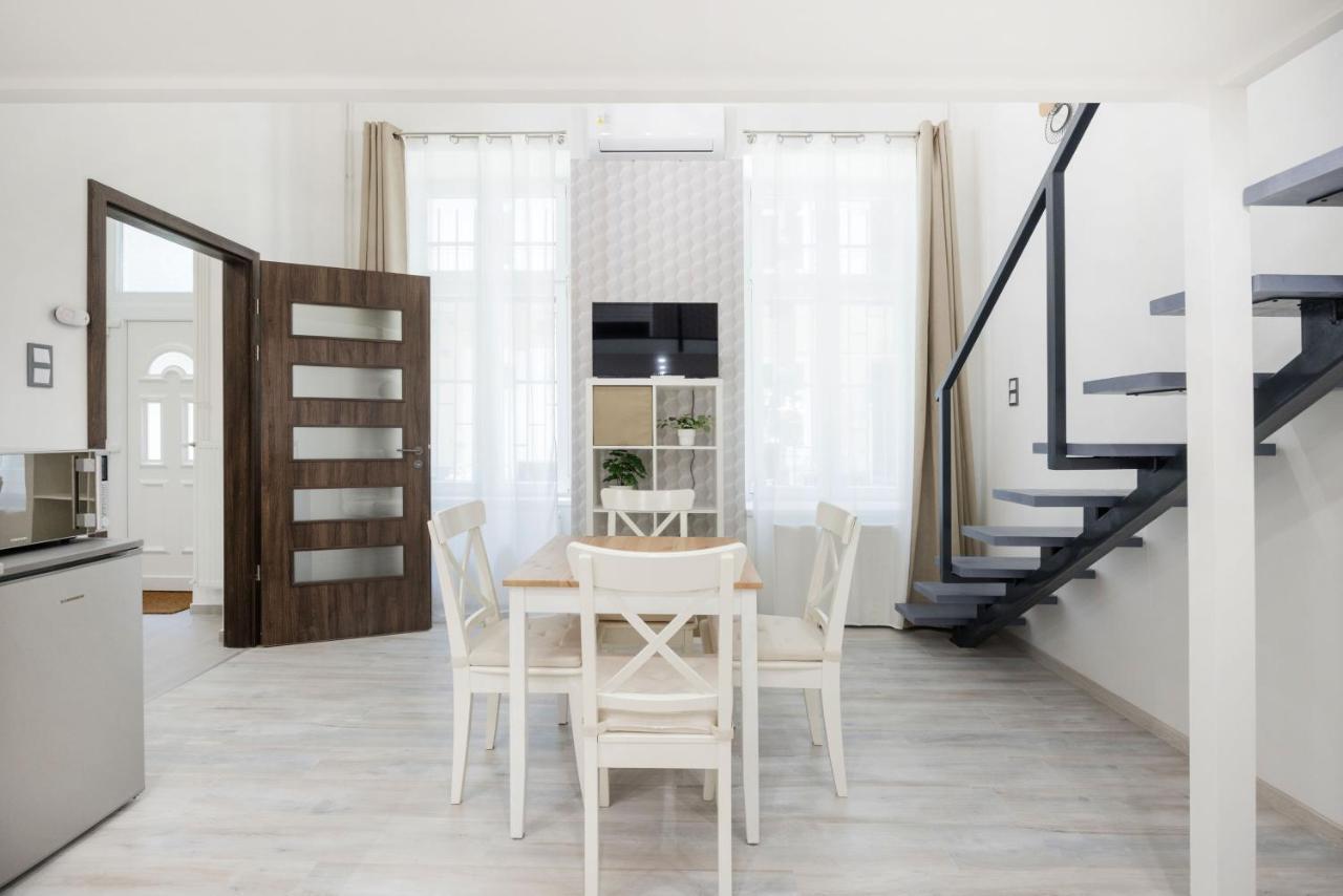 Mirror Apartments Budapeszt Zewnętrze zdjęcie