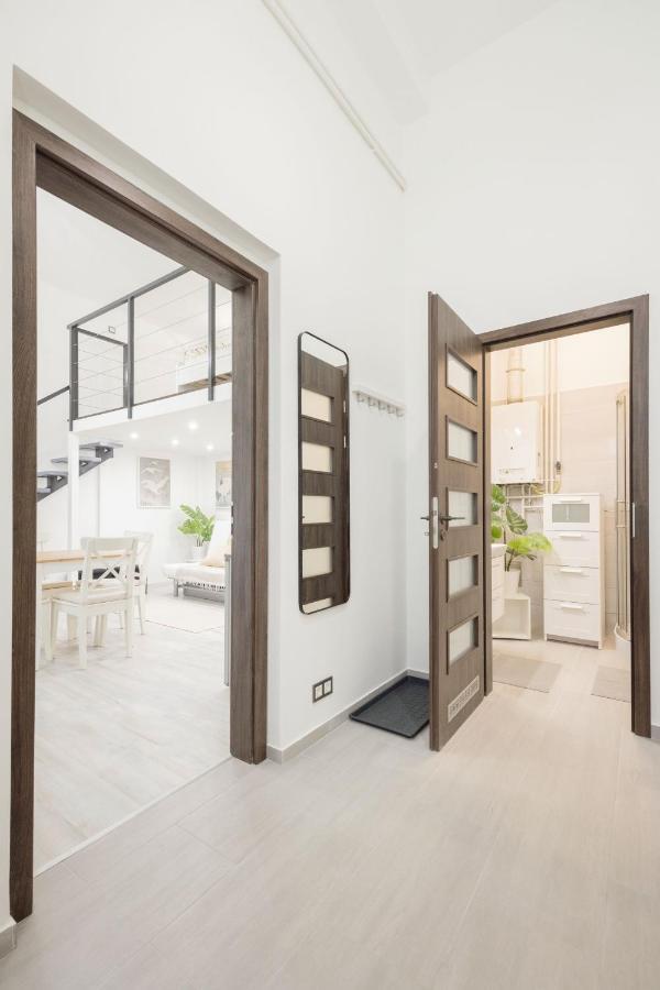 Mirror Apartments Budapeszt Zewnętrze zdjęcie